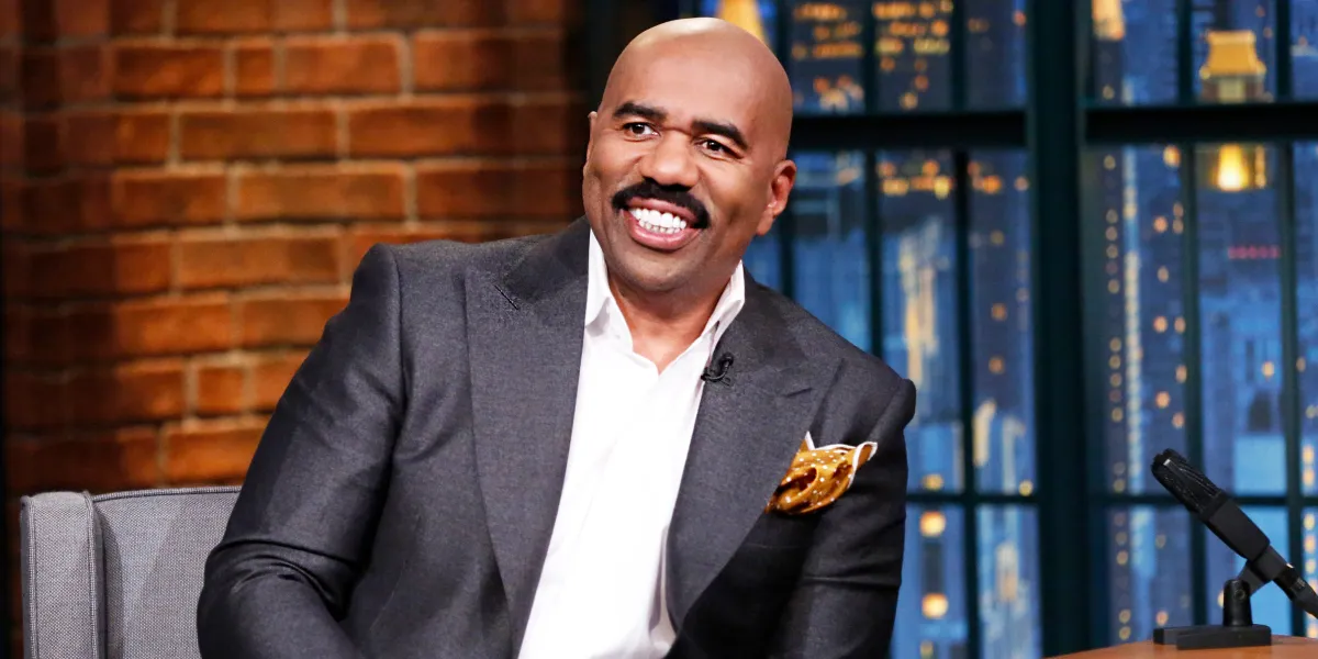 ‘Twins’: Users React to Steve Harvey’s Sweet Photo with His Lookalike 27-Year-Old Son Wynton